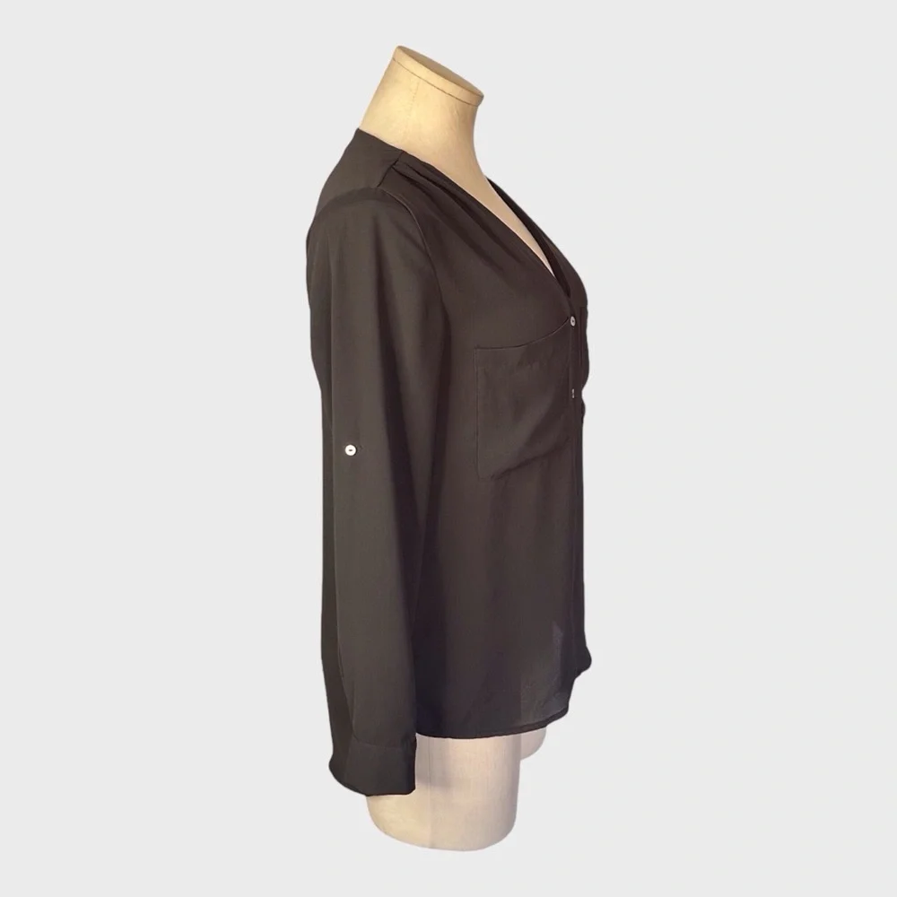 H&M V Neck Button Front Long‎ Sleeve Blouse_2